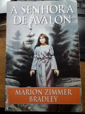 Capa do produto A Senhora De Avalon - Marion Zimmer Bradley